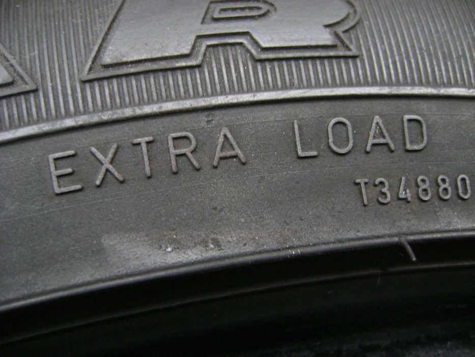 Komplet opon zima-17-super bieżnik-7,5mm-Good -Year.