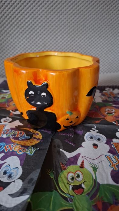 Doniczka osłonka dynia