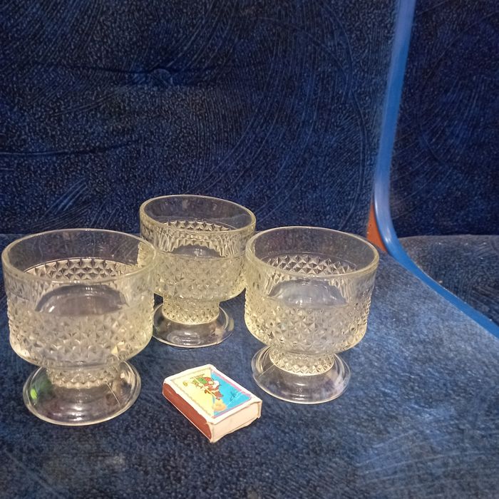 Кришталевий посуд