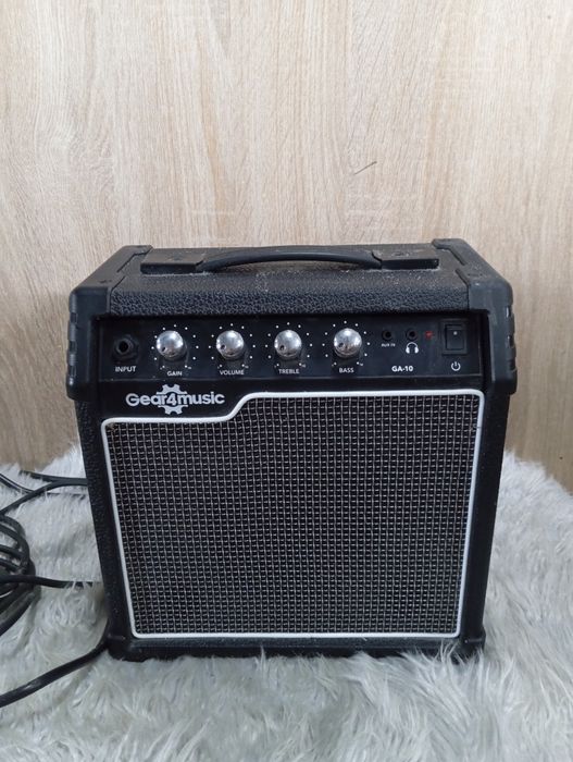 15W wzmacniacz do gitary elektrycznej marki Gear4music