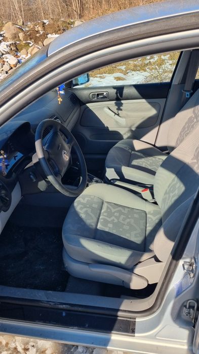 VW Golf 4 1.6B ZAMIANA! mały przebieg Nowe sprzęgło i wiele innych czę