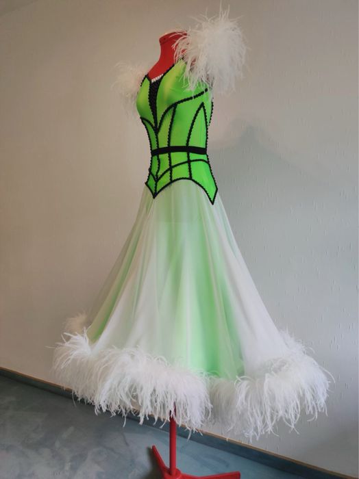 Плаття для стандарту, Юніори 1/2