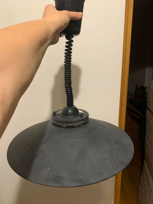 Lampa styl loft PRL skandynawski UFO jednopunktowa czarny mat