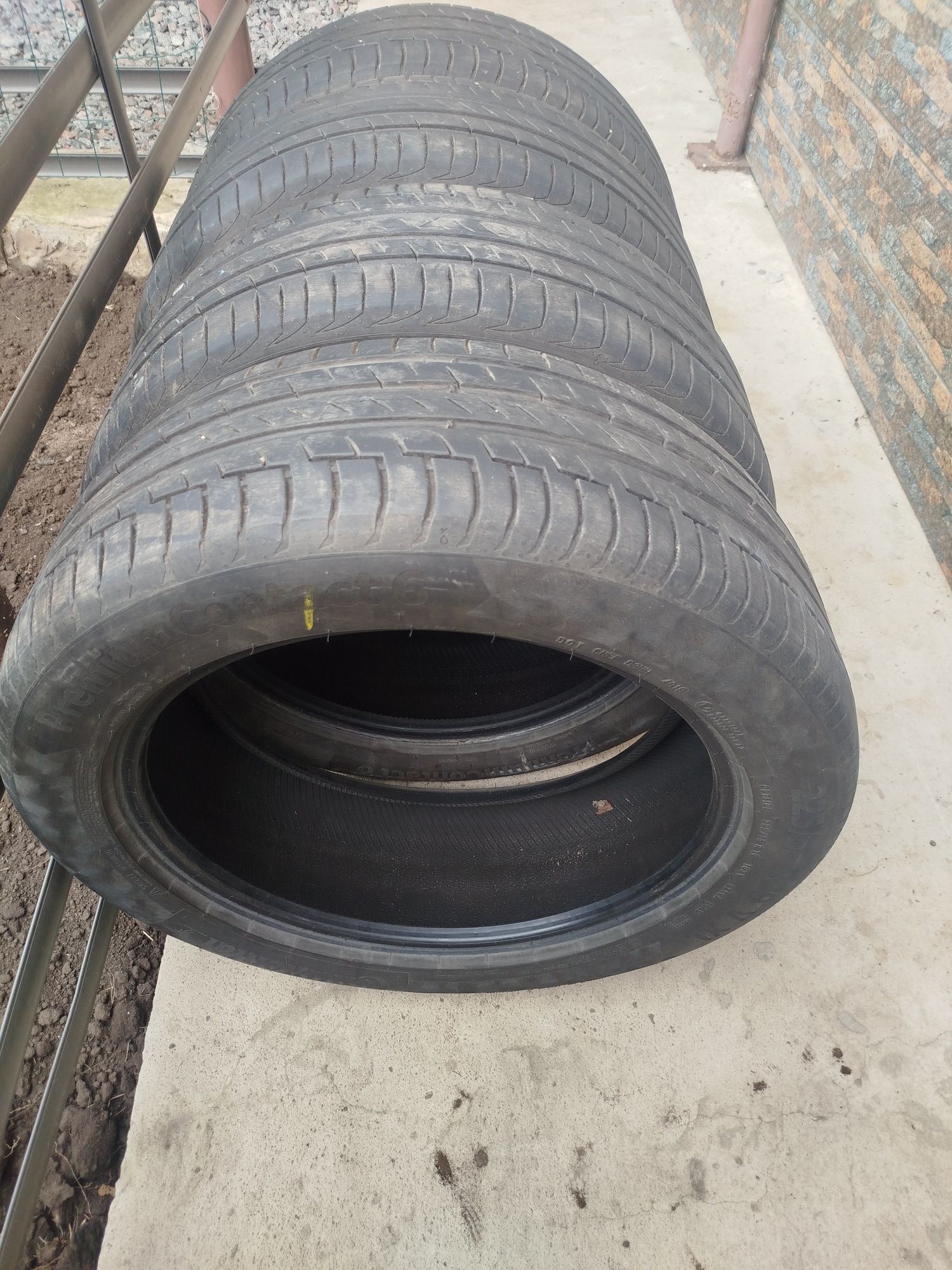 Продам хорошую резину.225.55.19