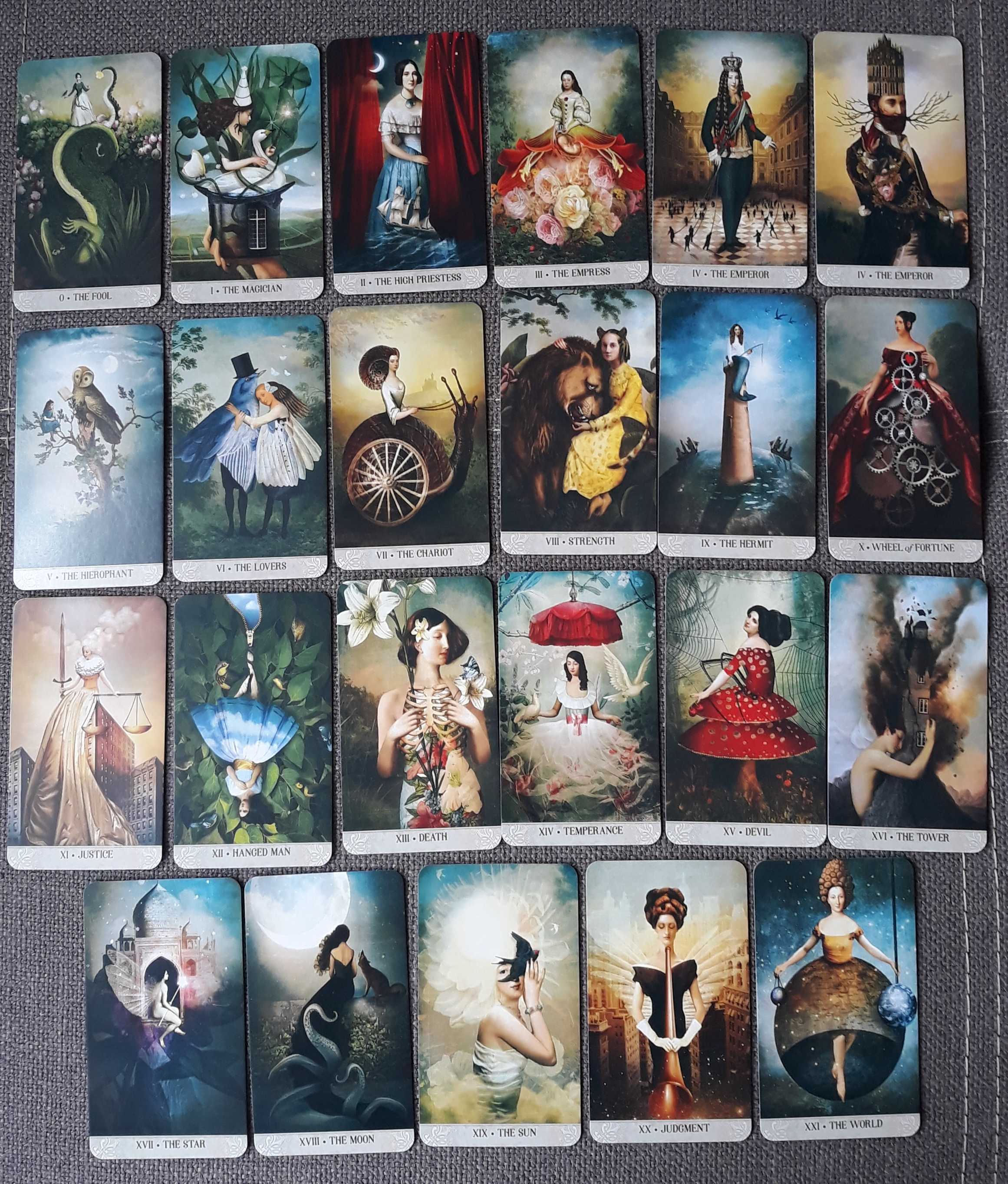 Tarot Mistycznych Chwil - cudowne karty