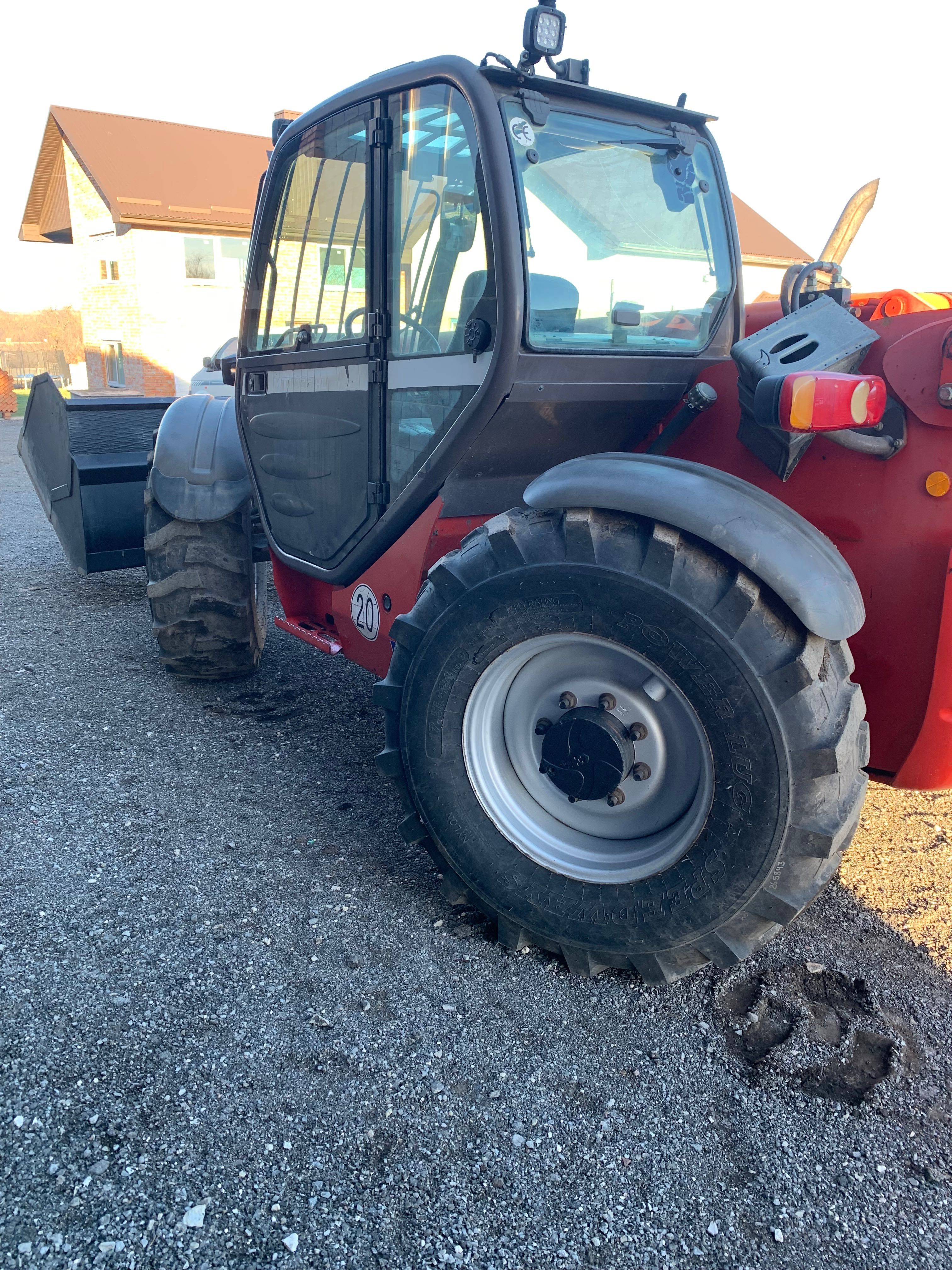 Телескопічний погрузщик MANITOU MT1033 HL TURBO