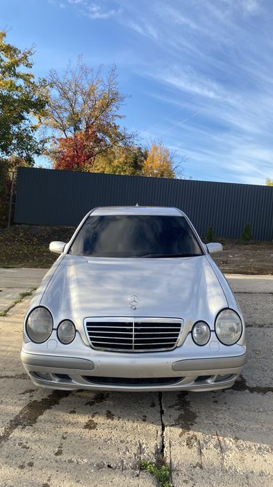 Продам Mercedes w210
