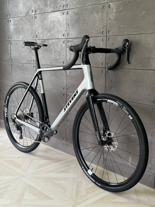 Велосипед Gravel Stevens Camino Pro Carbon 2023