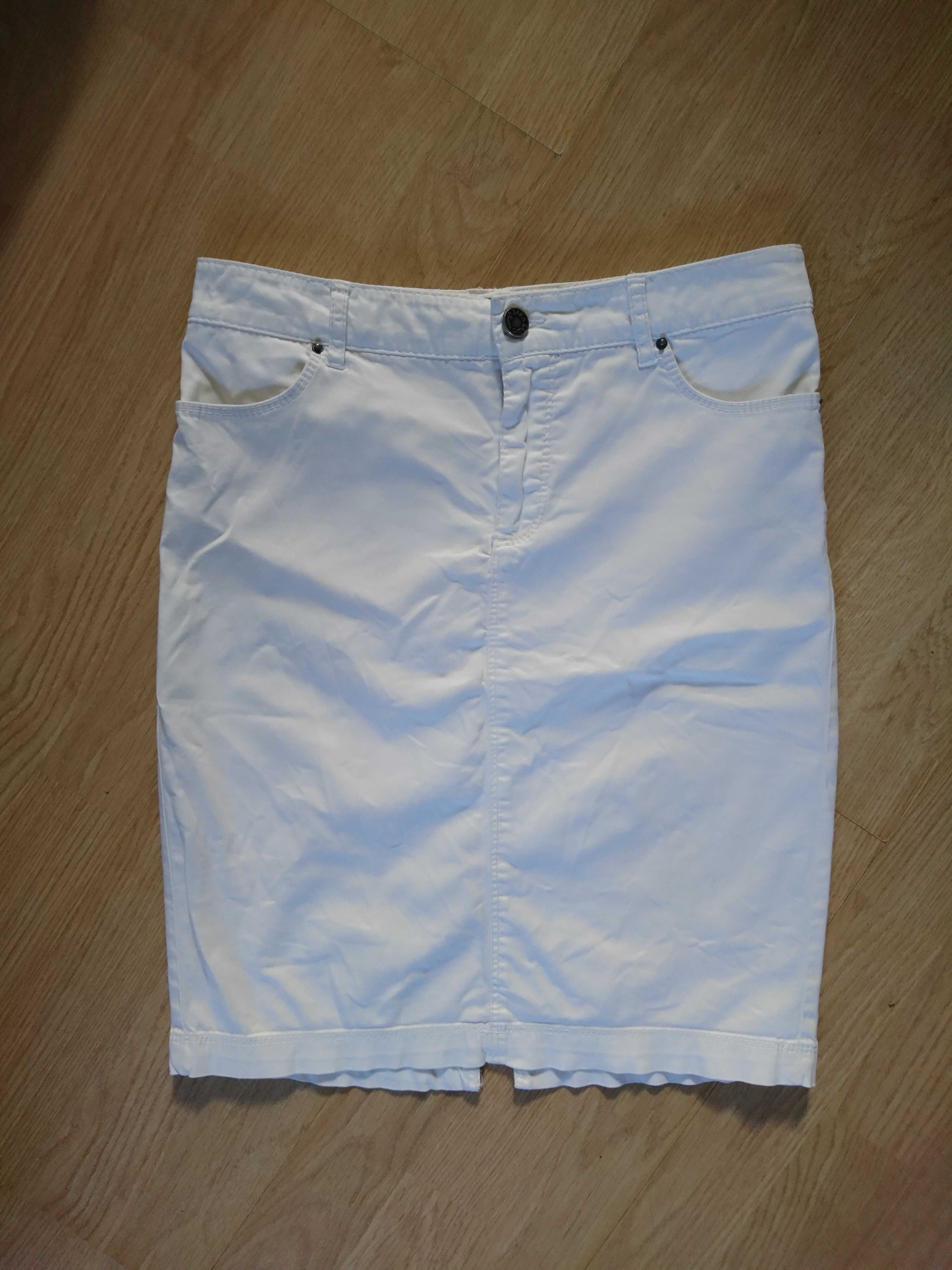 Biała bawełniana prosta ołówkowa spódnica nad kolano zara XS 34