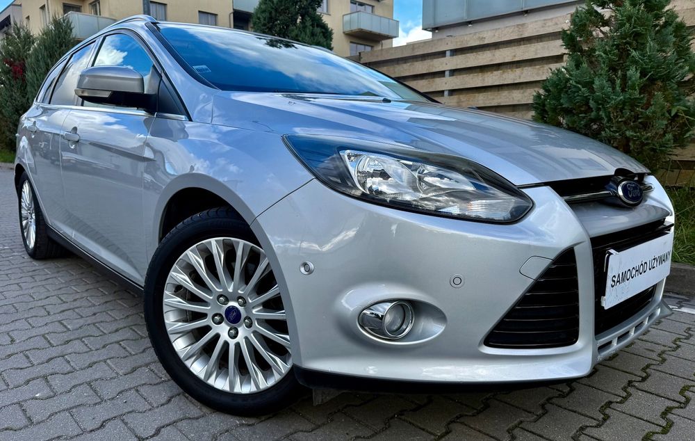 Ford Focus Full Skóra Automat Climatronic GrzaneFotele NaviSony Alu Tempoma