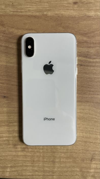 iPhone XS 64 gb, всі функціі працюють.