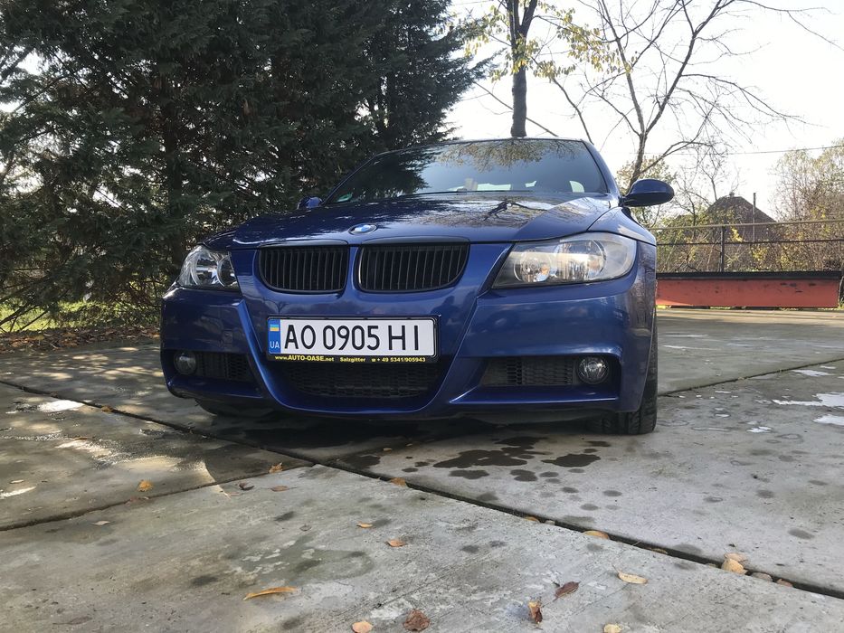 BMW-320i. M-paket