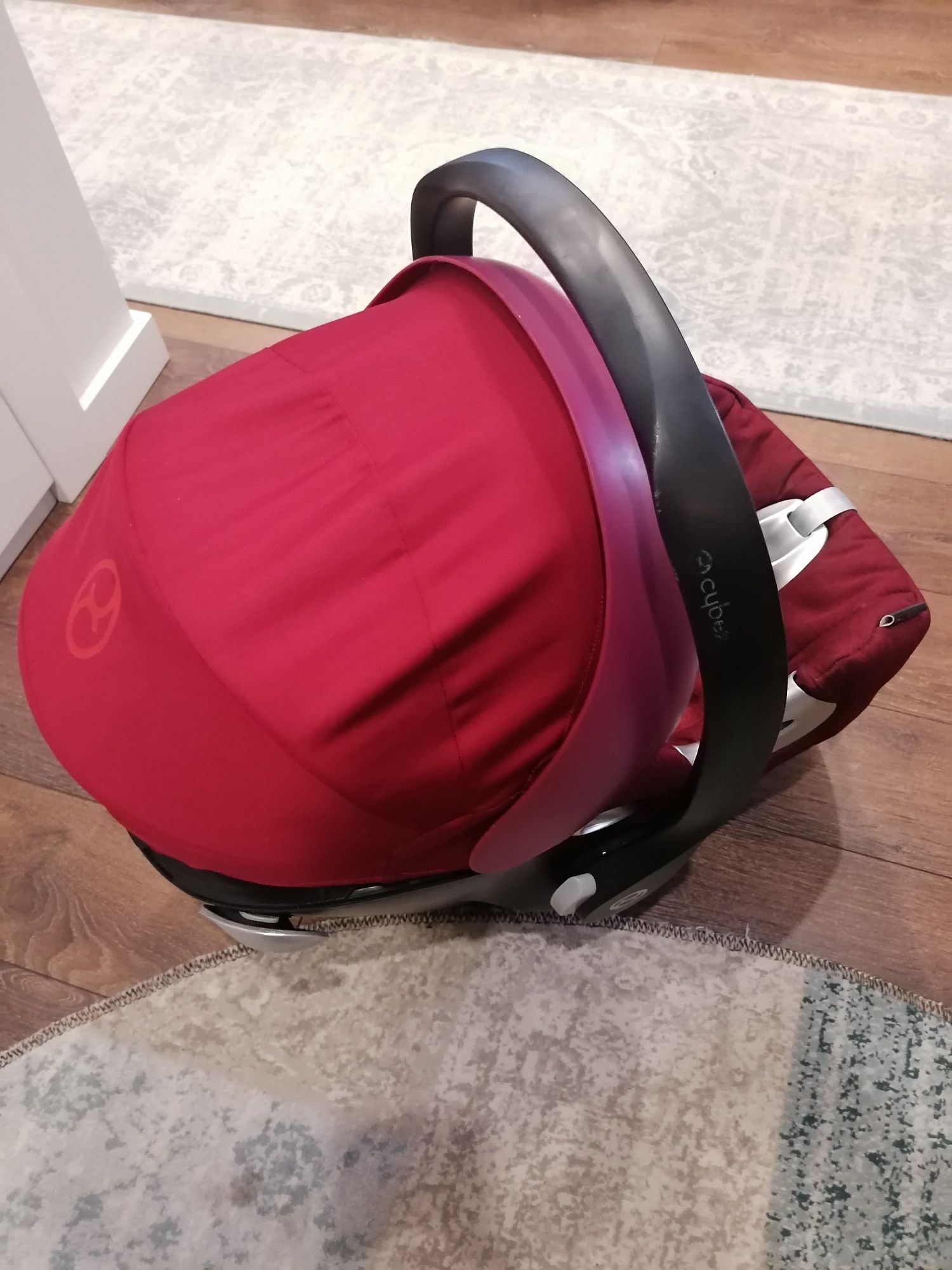 Ovo Cybex Aton Q + Base Isofix