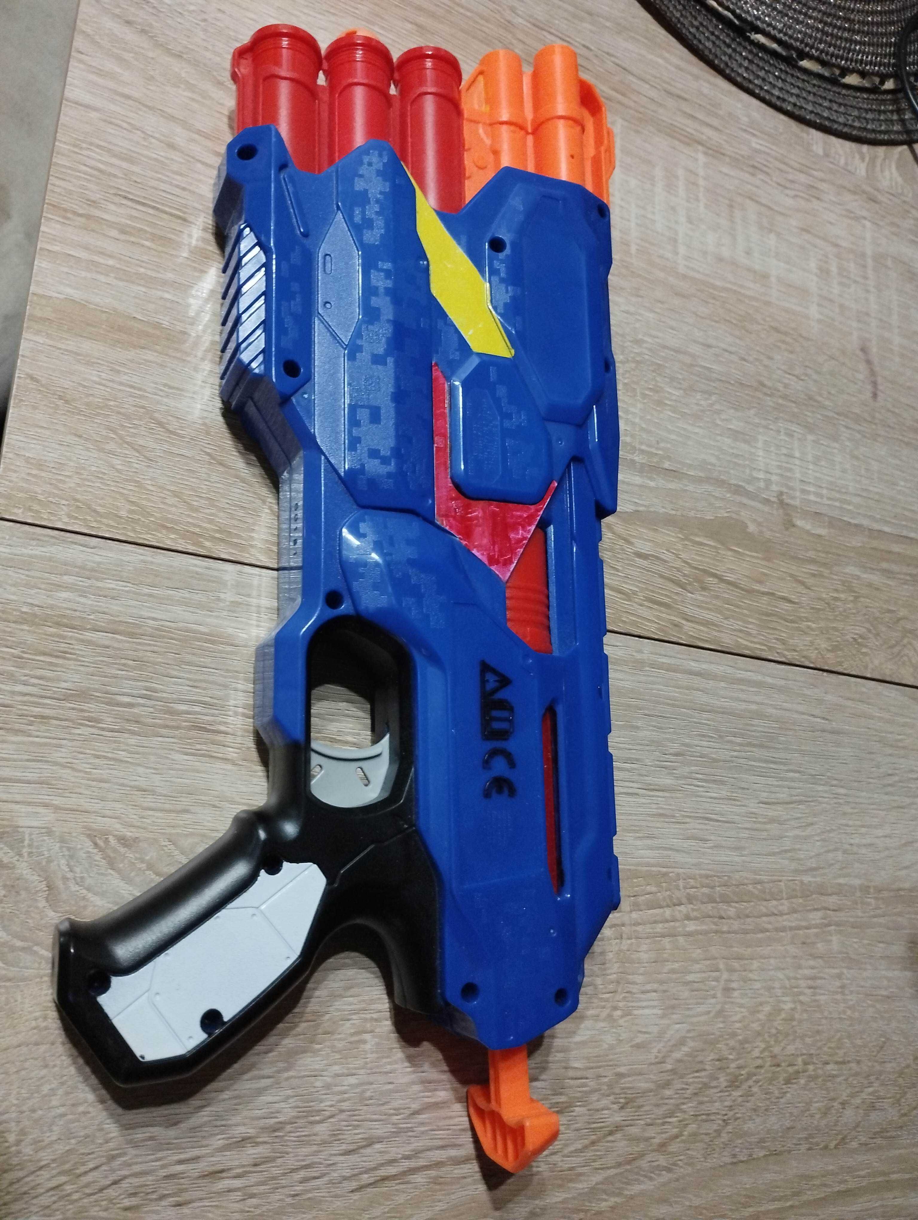 Nerf dual-strike