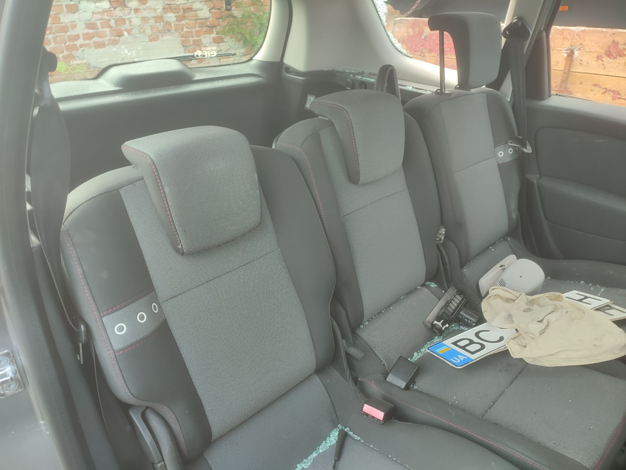Renault Grand Scenic 2012 рестайл після ДТП