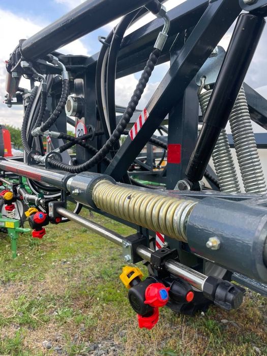 Оприскувач Богдан 2000, 2500, 3000 18м 21м 24м