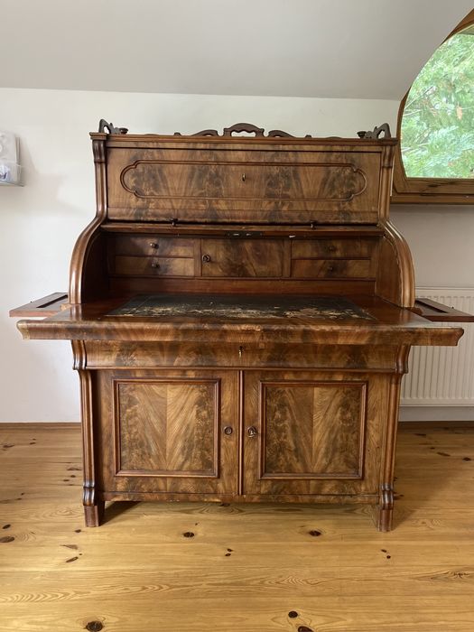 Sekretarzyk Biedermeier