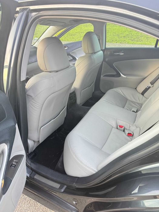 Lexus IS 220d 177cv - Full Extras