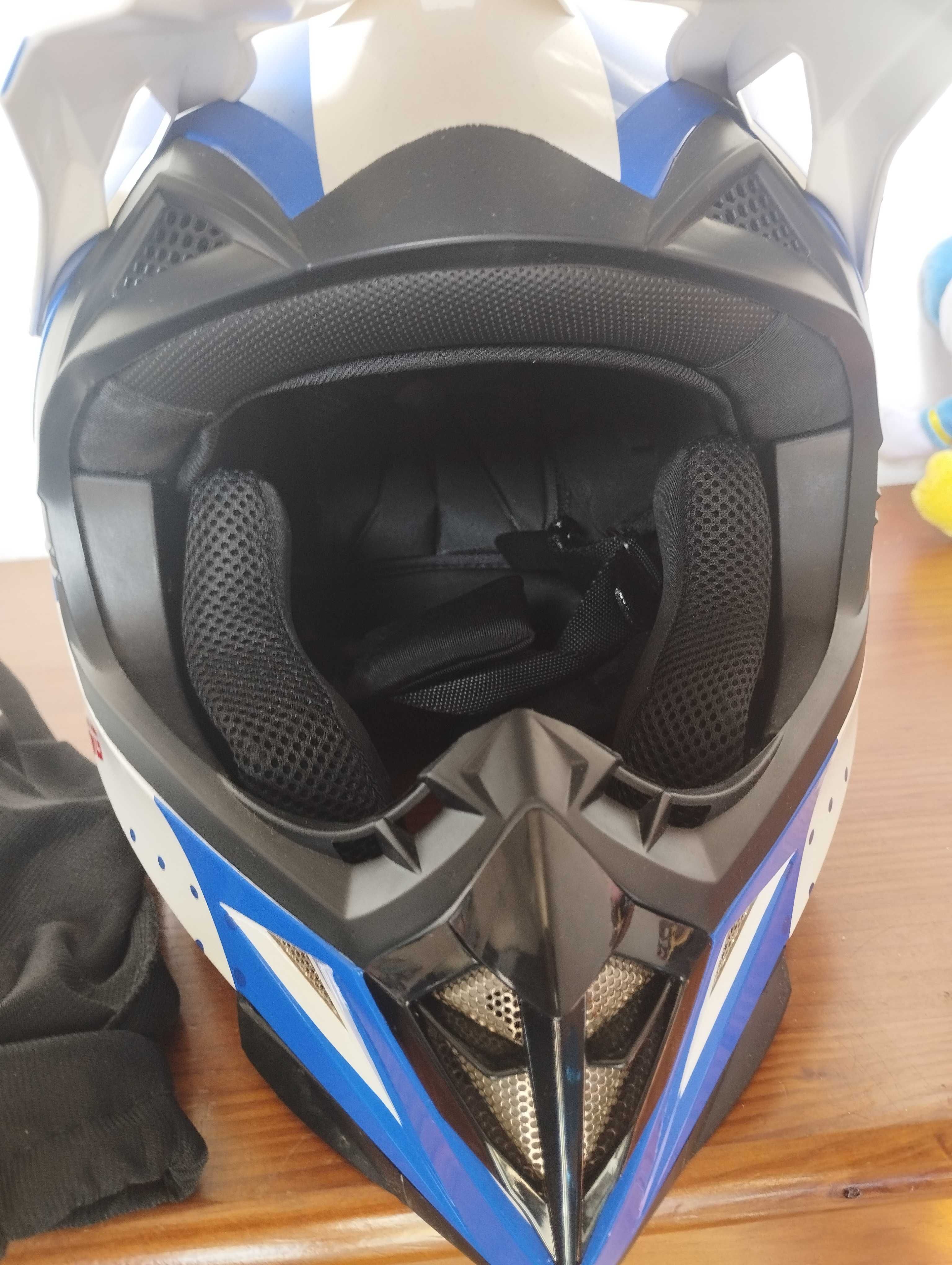 Capacete moto novo
