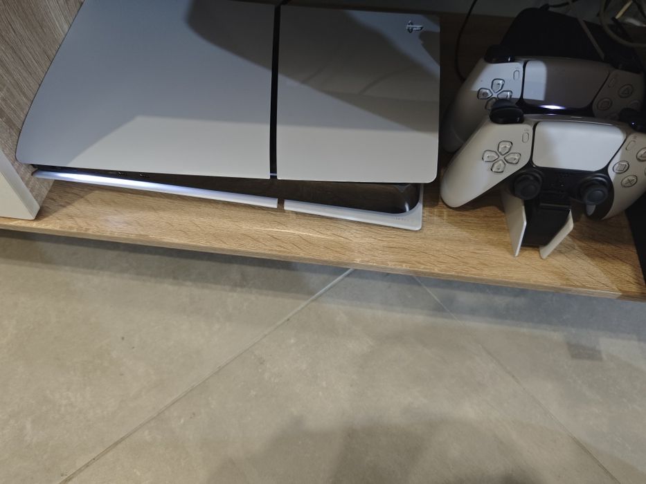 PlayStation 5 Slim 1tb TROCA