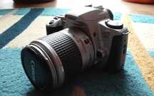 Aparat fotograficzny analogowy Canon Eos 300D
