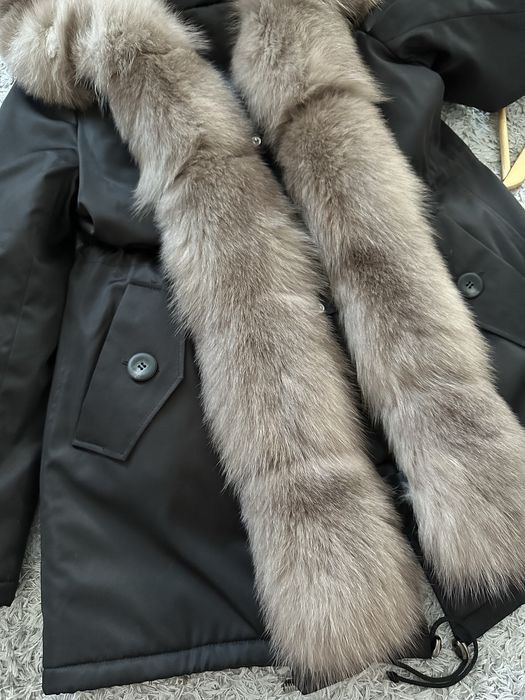 Парка зимова з хутром песця