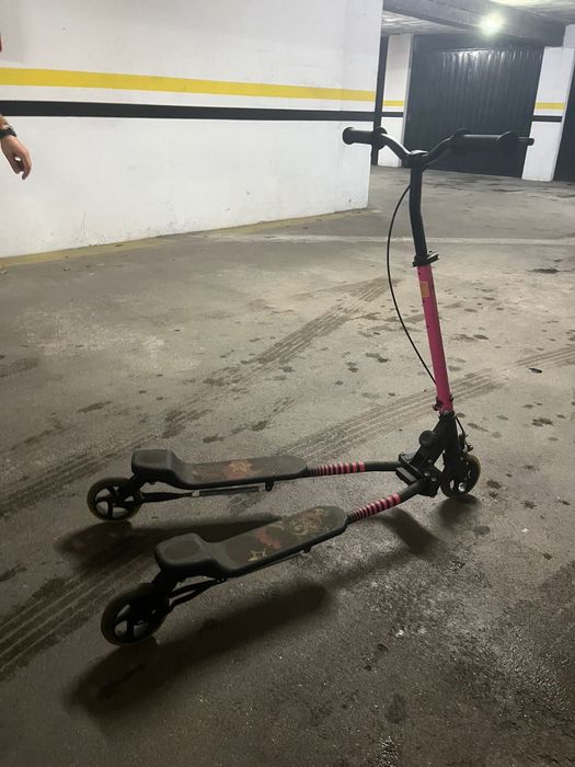 Trotinete de 3 rodas