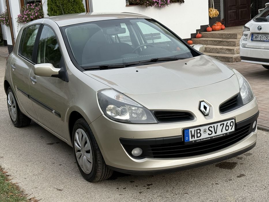 Renault Clio 1.6 benzyna Klima niski przebieg sprowadzony PO OPŁATACH!