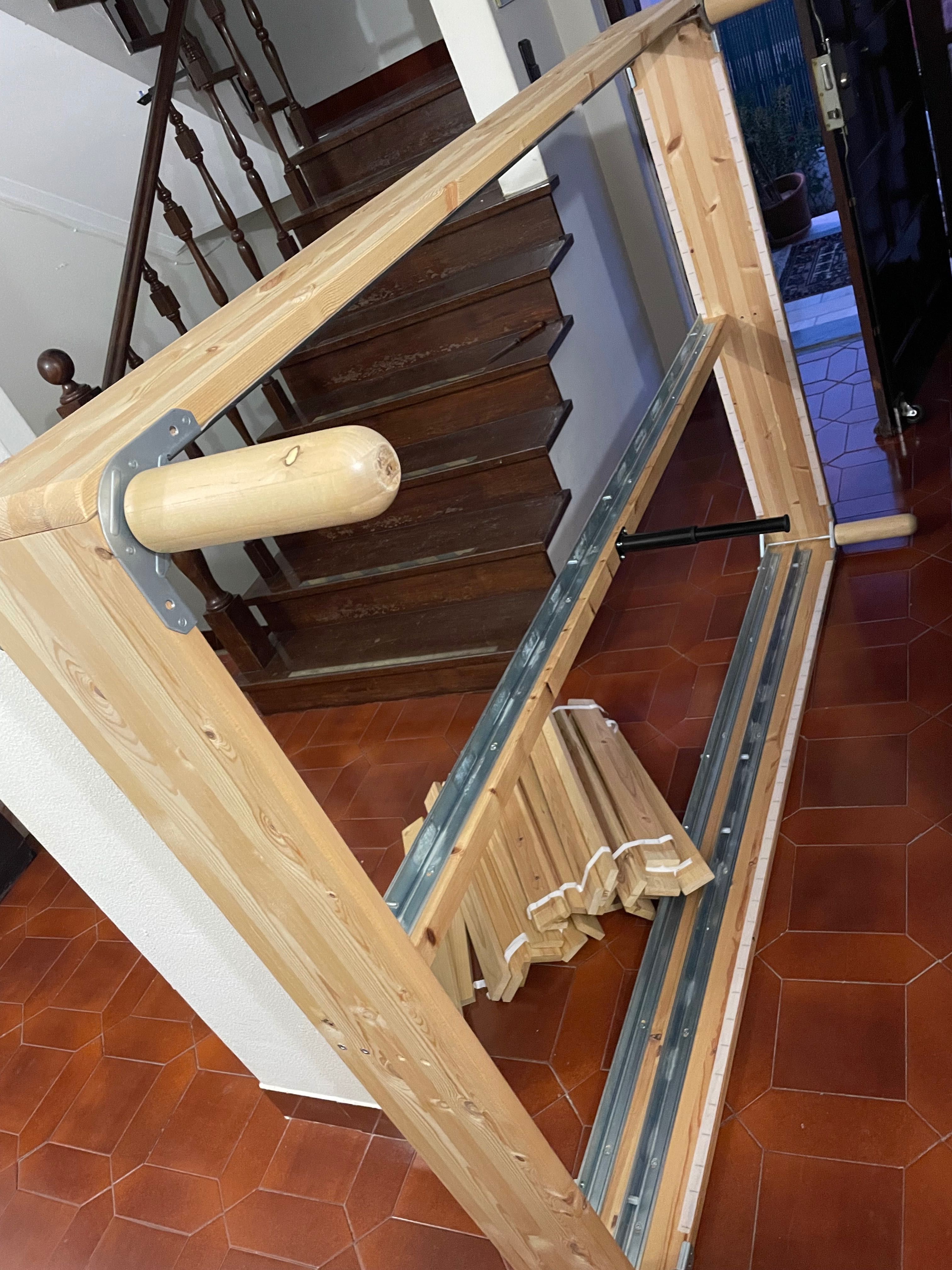 Estrutura de cama e colchão