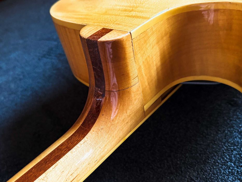 Greco N-60 Natural + CASE