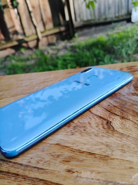 Samsung galaxy a30 3/32