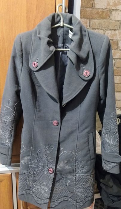 Продам жіноче пальто