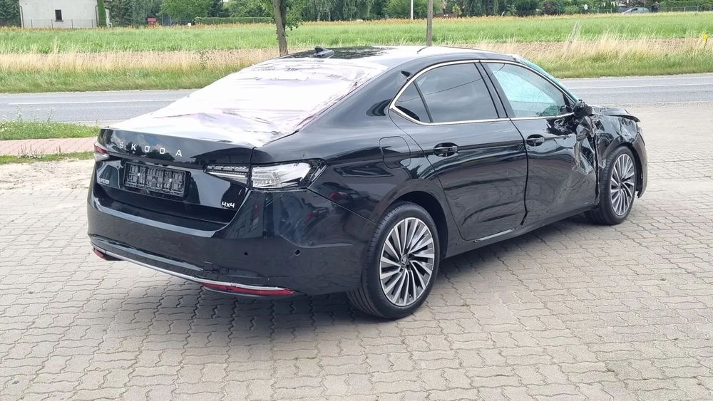 Skoda Superb 2.0 TDI 193KM 4x4 2025 Kamery 360 Virtual Webasto Masaże Skóra SalonPL