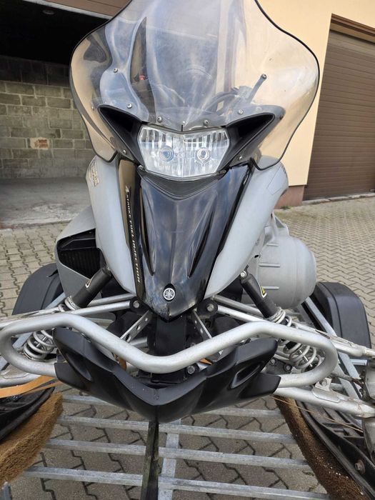 Skuter Śnieżny YAMAHA Venture z przyczepka / mały przebieg