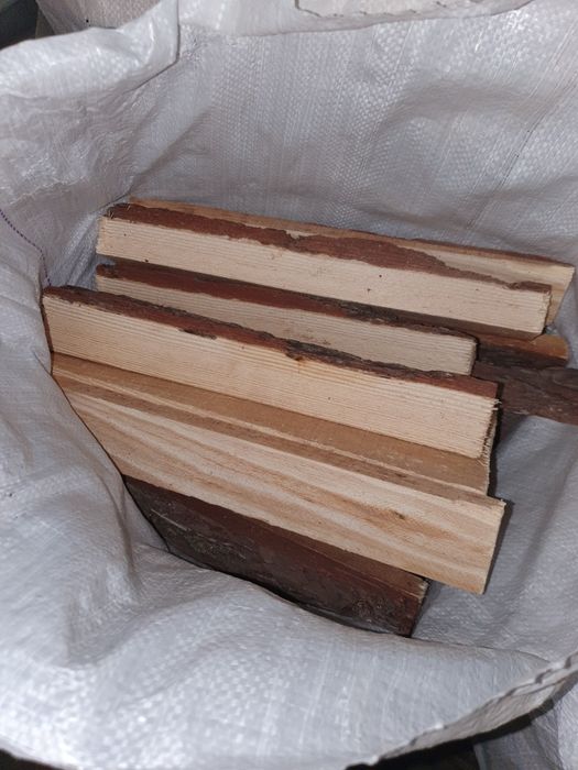 Продам дрова, тирсу, відрізки  хвойних порід