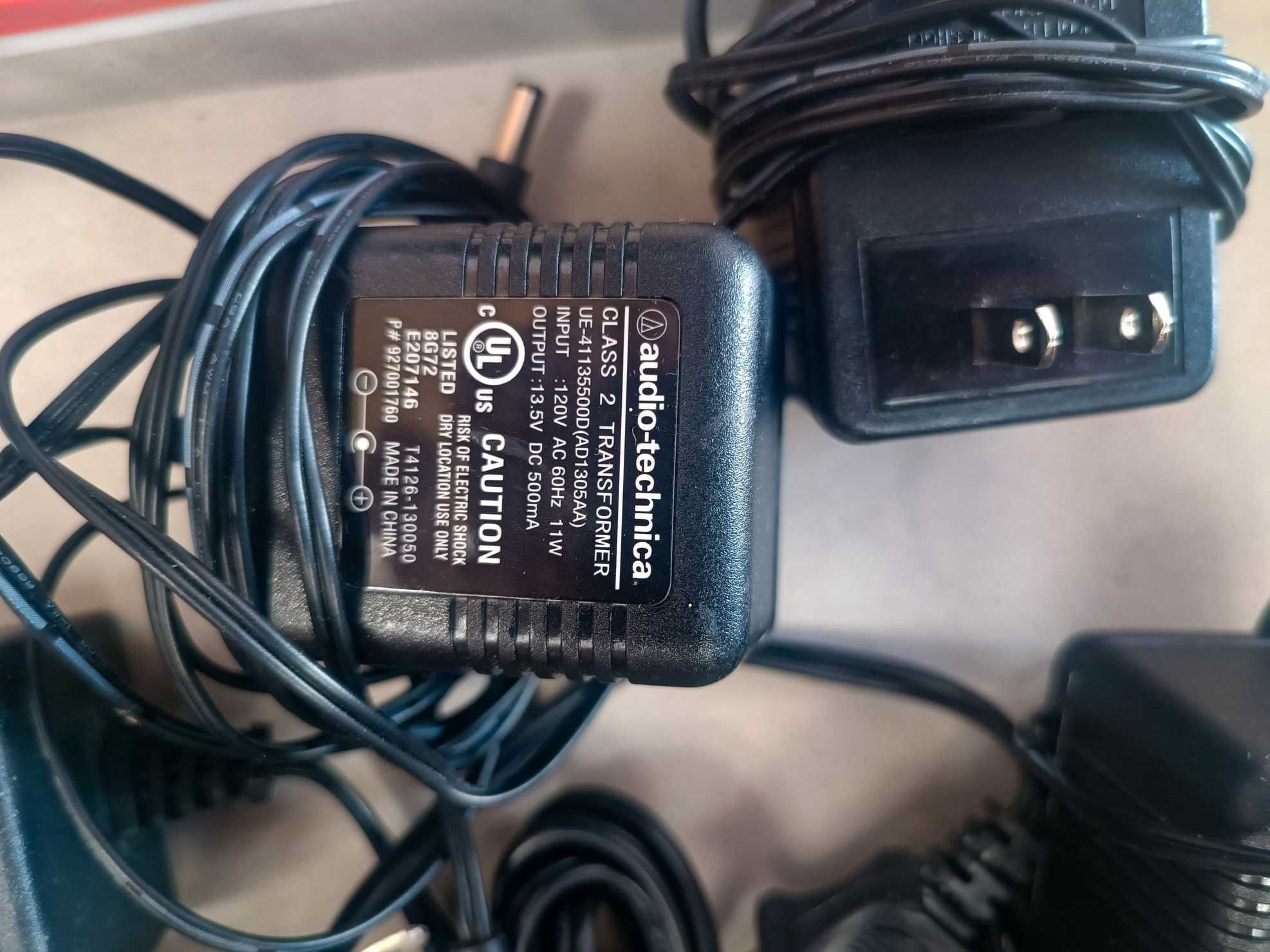 Блок живлення 12V 0,5A  американський 120 Вольт