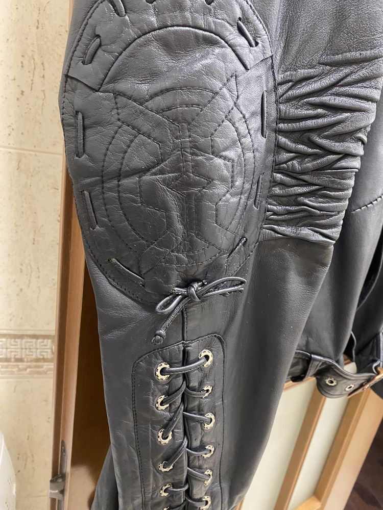 Мужская кожаная куртка р. 52-54 .бренд Giarbaud. Франция