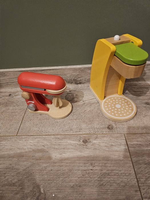 Drewniany ekspress do kawy i mikser