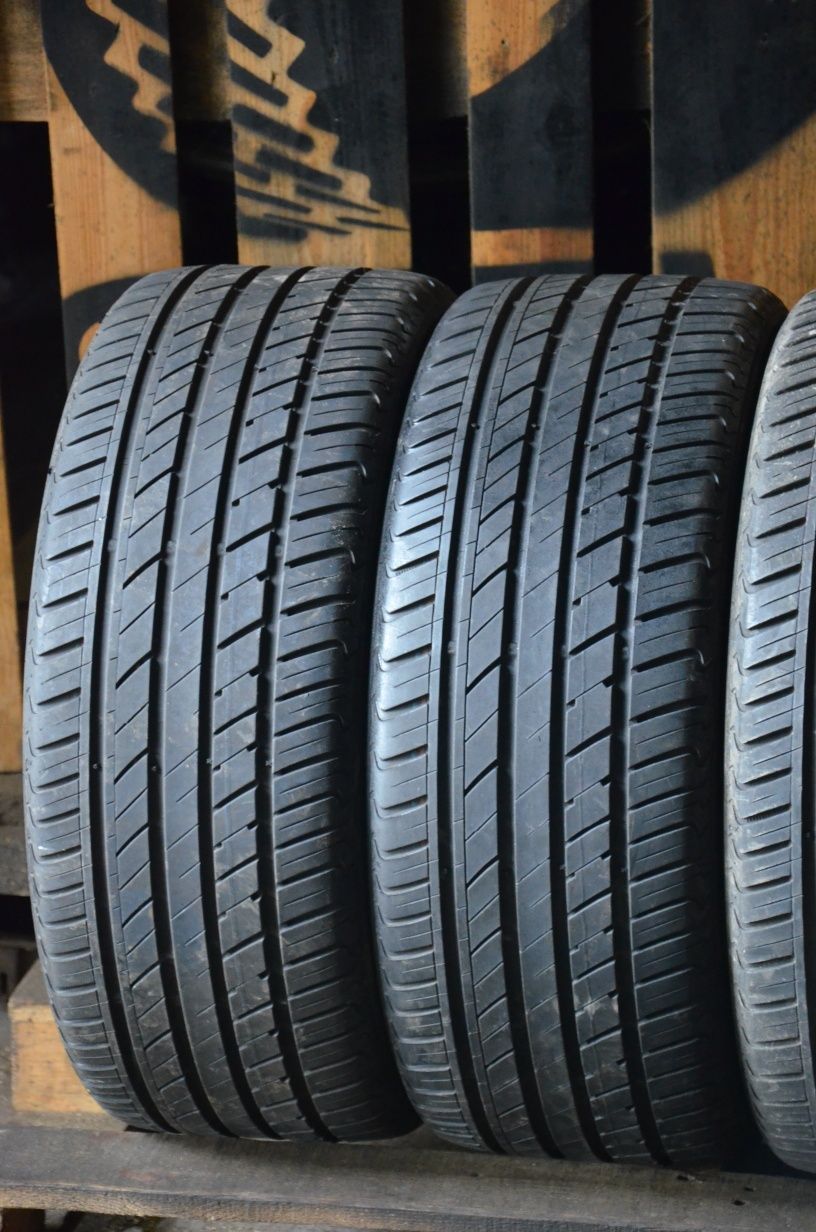 Резина шини колеса літо літні 235 45 r17 Gtyres