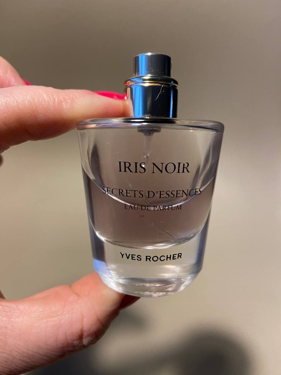 винтажный снятый с производства Iris Noir Yves Rocher