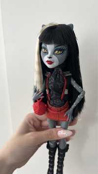 Кукла Monster High Пурсифона