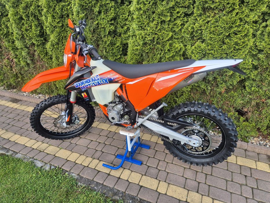 KTM EXC F 250 model 2023 Super stan (Husqvarna)