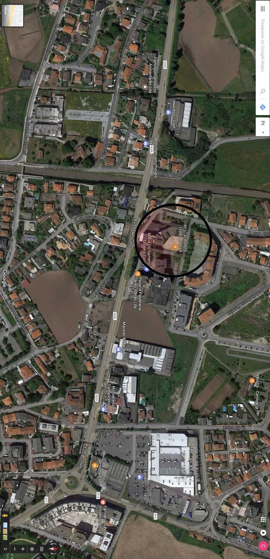 Lugar de Garagem em Vila Nova de Famalicão - Dá para 2 carros