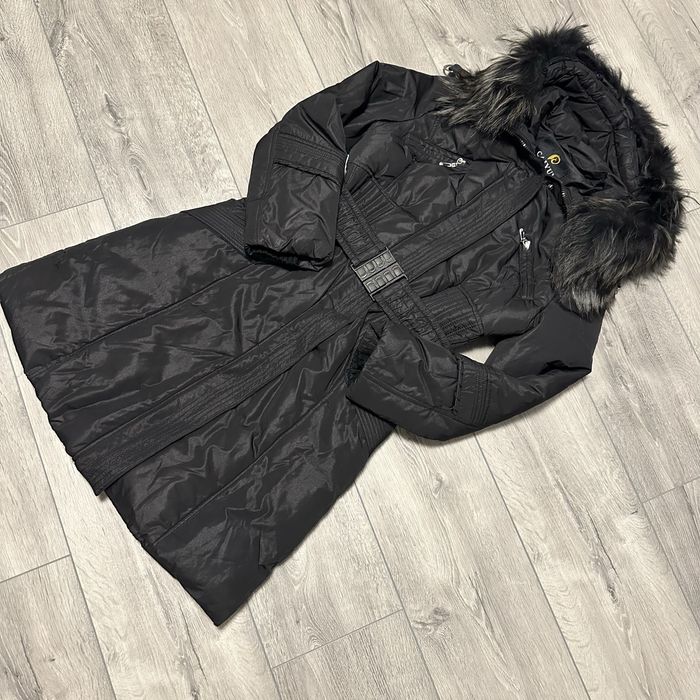 Черная куртка на зиму, размер S