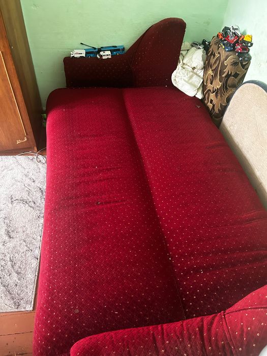 Діван б/у 700 грн
