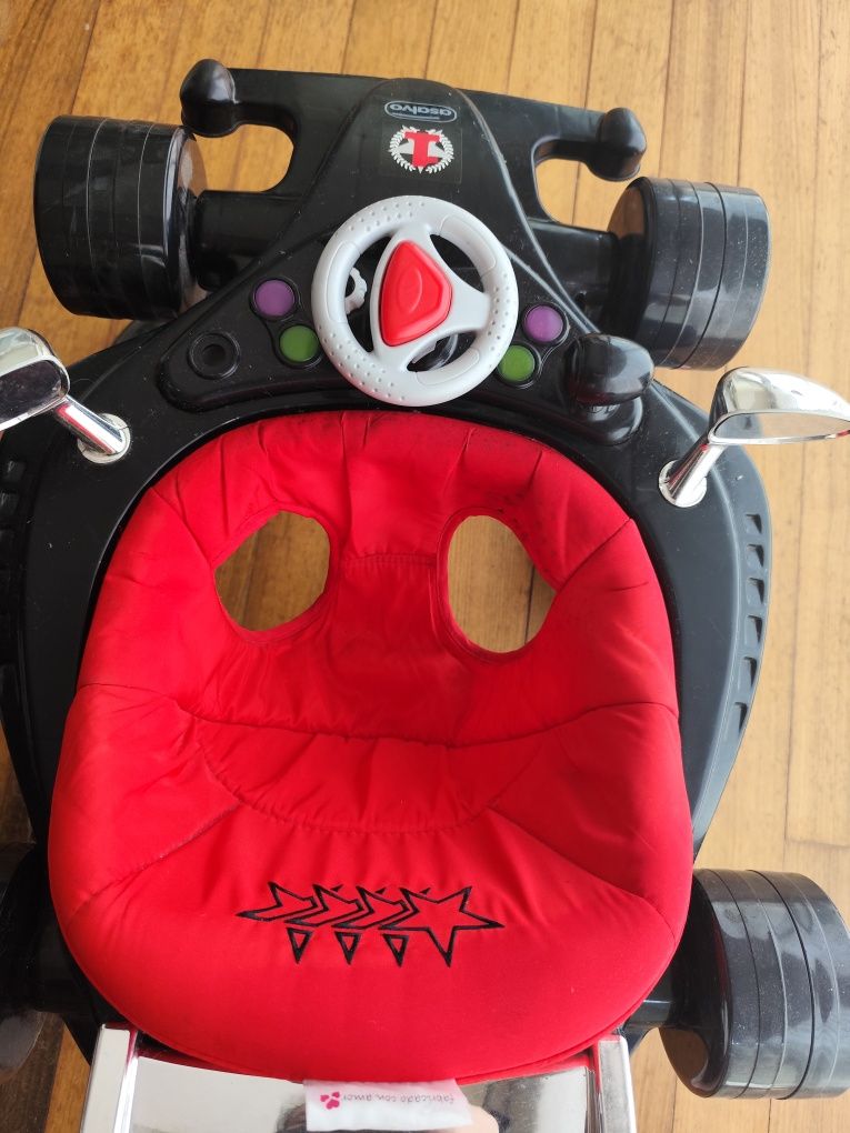 Aranha de bebe em formato de carrinho formula 1