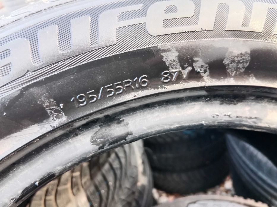 Opona używana 195/55R16 Laufenn S Fit EQ 1szt.
