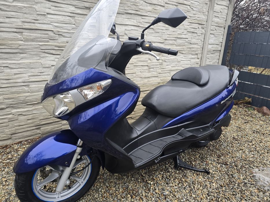 Suzuki burgman 125cm  TOP 15 tkm