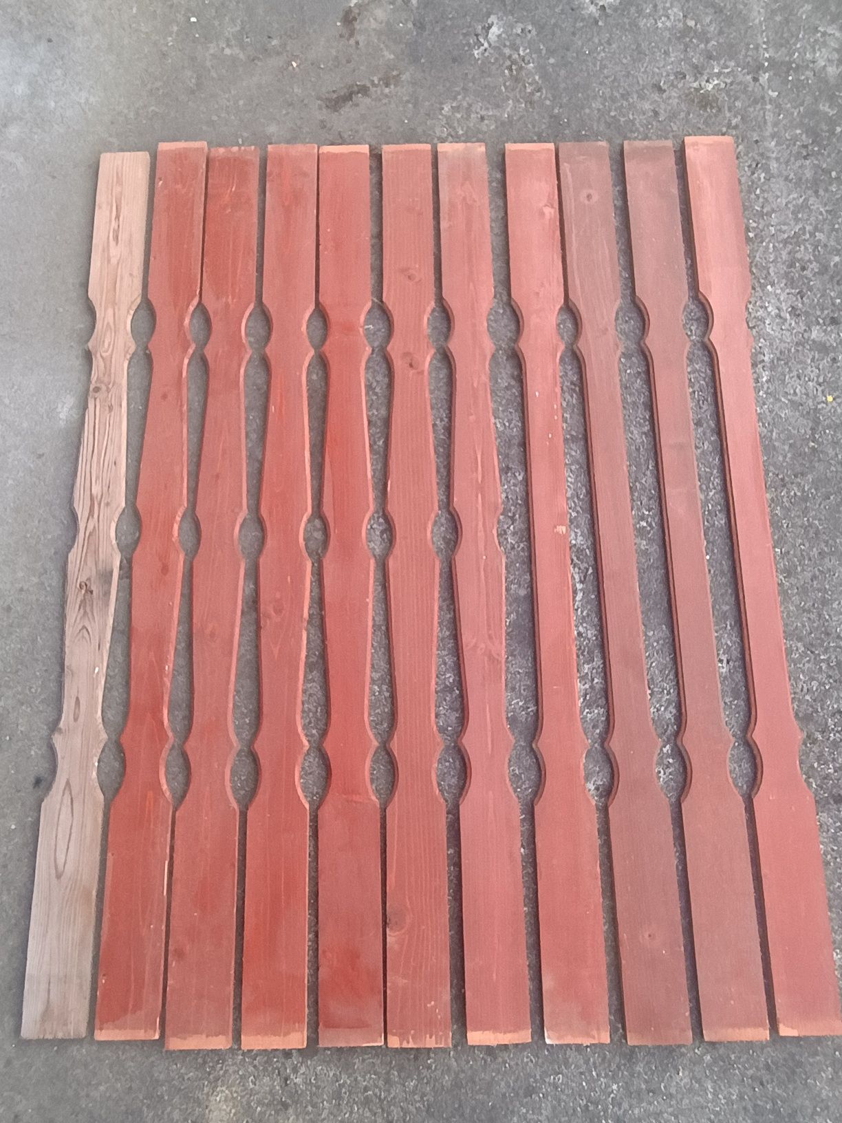 Tralki drewniane używane 115 cm