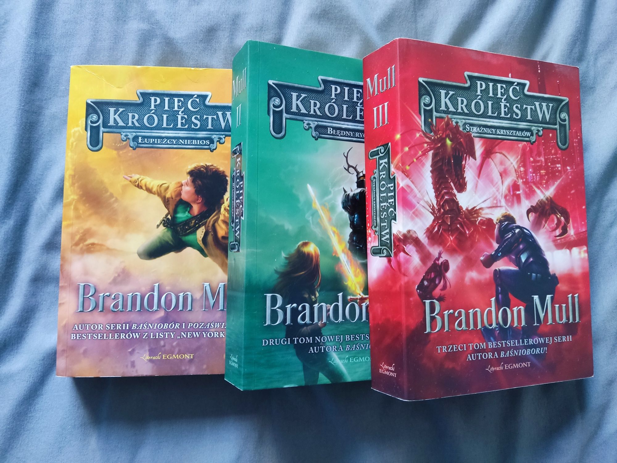 Ksiażka Brandon Mull Pięć Królestw Tom 1-3 Łupiezcy Niebios